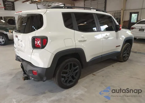 2020 Jeep Renegade Orange Edition 4X4 z USA, uszkodzony, nr VIN ZACNJBBB2LPL71024
